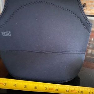 BUILT neoprene lunch bag